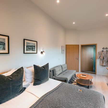 Garthur Stay Inn & Secret Lagoon Included! Флудир Екстериор снимка