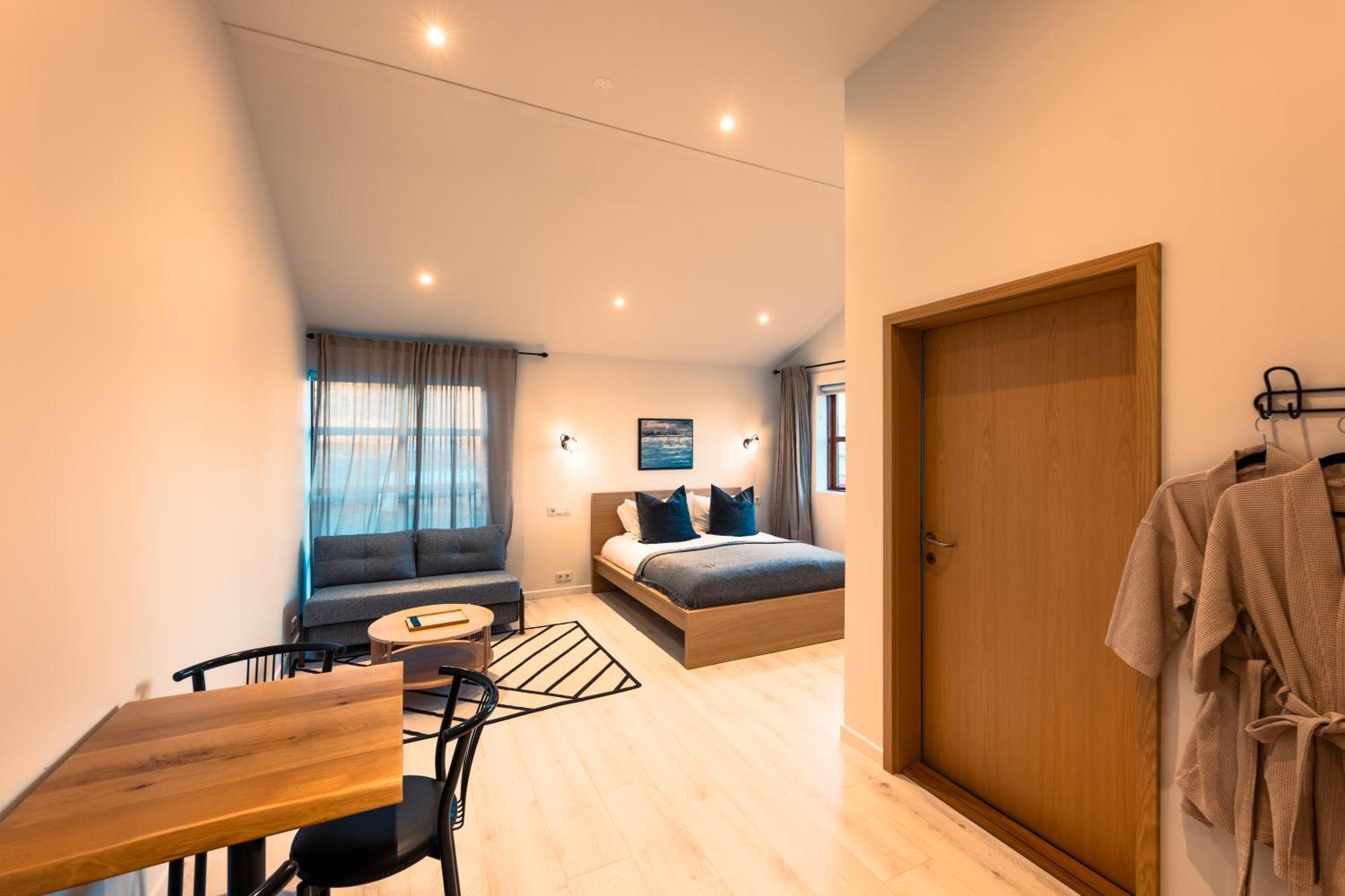 Garthur Stay Inn & Secret Lagoon Included! Флудир Екстериор снимка
